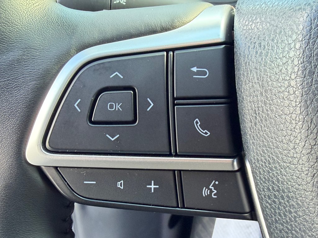 Toyota Grand Highlander HYBRIDE XLE AWD / 8.500KM / HYPER RARE / 2026 à Thetford Mines, Québec - 37 - w1024h768px