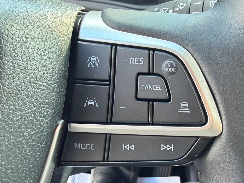 Toyota Grand Highlander HYBRIDE XLE AWD / 8.500KM / HYPER RARE / 2026 à Thetford Mines, Québec - 39 - w1024h768px