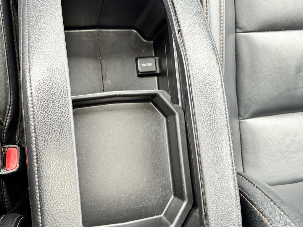 2019 Toyota Highlander XLE AWD / 8 PLACES / GPS / CUIR ET ++++ / in Thetford Mines, Quebec - 58 - w1024h768px