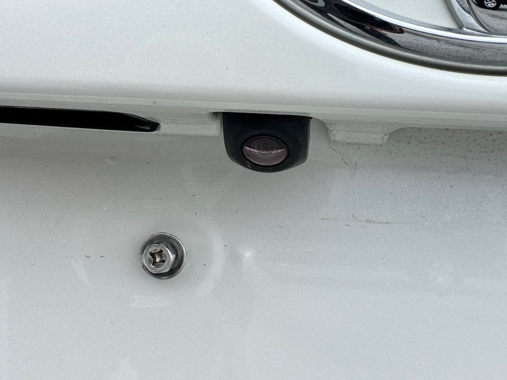 2019 Toyota Highlander XLE AWD / 8 PLACES / GPS / CUIR ET ++++ / in Thetford Mines, Quebec - 25 - w1024h768px