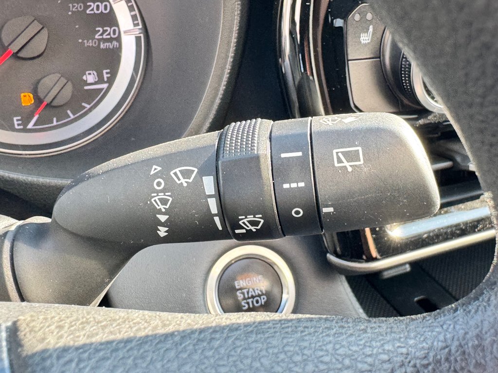 2020 Toyota Highlander LE AWD / PRIX IMBATTABLE / 8 PLACES / in Thetford Mines, Quebec - 38 - w1024h768px