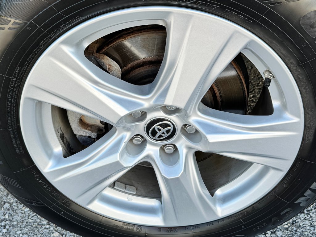 2020 Toyota Highlander LE AWD / PRIX IMBATTABLE / 8 PLACES / in Thetford Mines, Quebec - 15 - w1024h768px