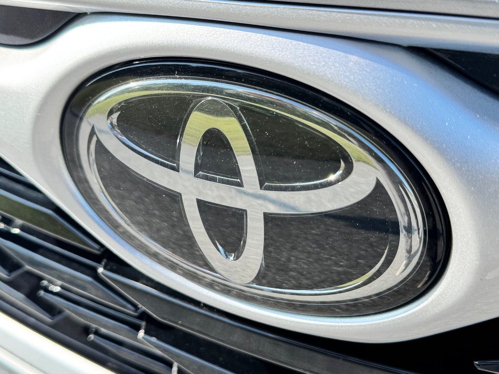 2020 Toyota Highlander LE AWD / PRIX IMBATTABLE / 8 PLACES / in Thetford Mines, Quebec - 12 - w1024h768px