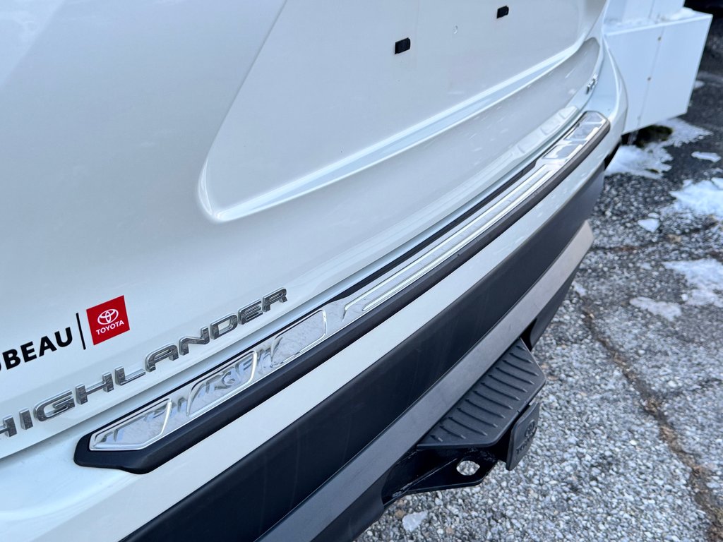 2021 Toyota Highlander HYBRIDE XLE AWD / PRIX PRÉ-ENCAN FAITES VITE !! / in Thetford Mines, Quebec - 30 - w1024h768px