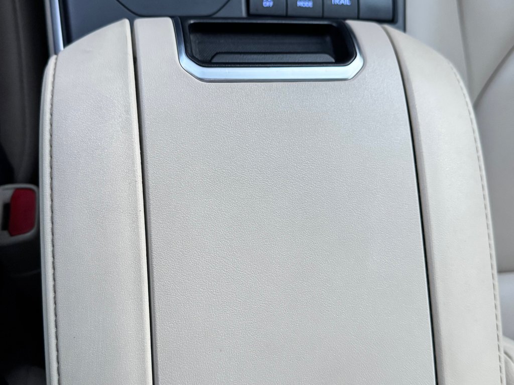 2021 Toyota Highlander HYBRIDE XLE AWD / PRIX PRÉ-ENCAN FAITES VITE !! / in Thetford Mines, Quebec - 55 - w1024h768px