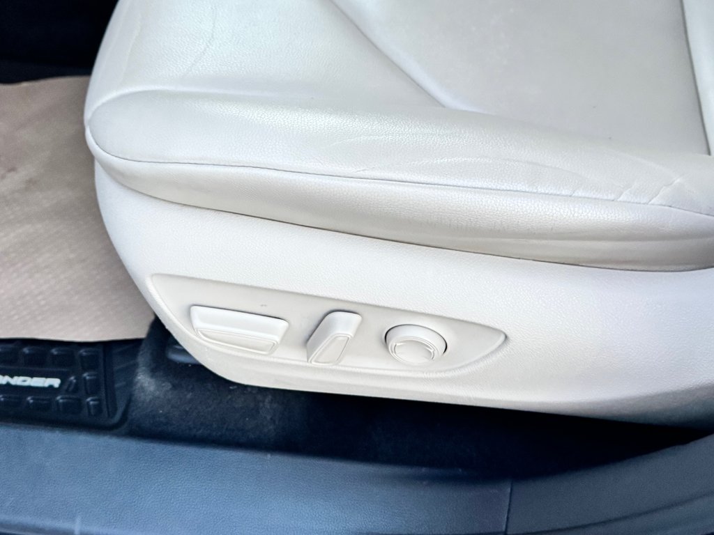 2021 Toyota Highlander HYBRIDE XLE AWD / PRIX PRÉ-ENCAN FAITES VITE !! / in Thetford Mines, Quebec - 37 - w1024h768px