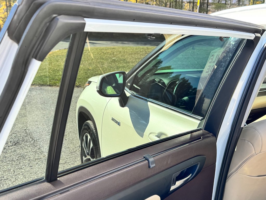 2021 Toyota Highlander HYBRIDE XLE AWD / PRIX PRÉ-ENCAN FAITES VITE !! / in Thetford Mines, Quebec - 68 - w1024h768px