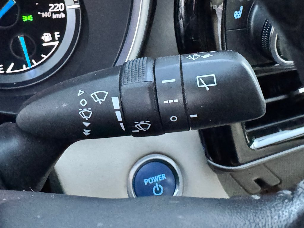 2021 Toyota Highlander HYBRIDE XLE AWD / PRIX PRÉ-ENCAN FAITES VITE !! / in Thetford Mines, Quebec - 45 - w1024h768px