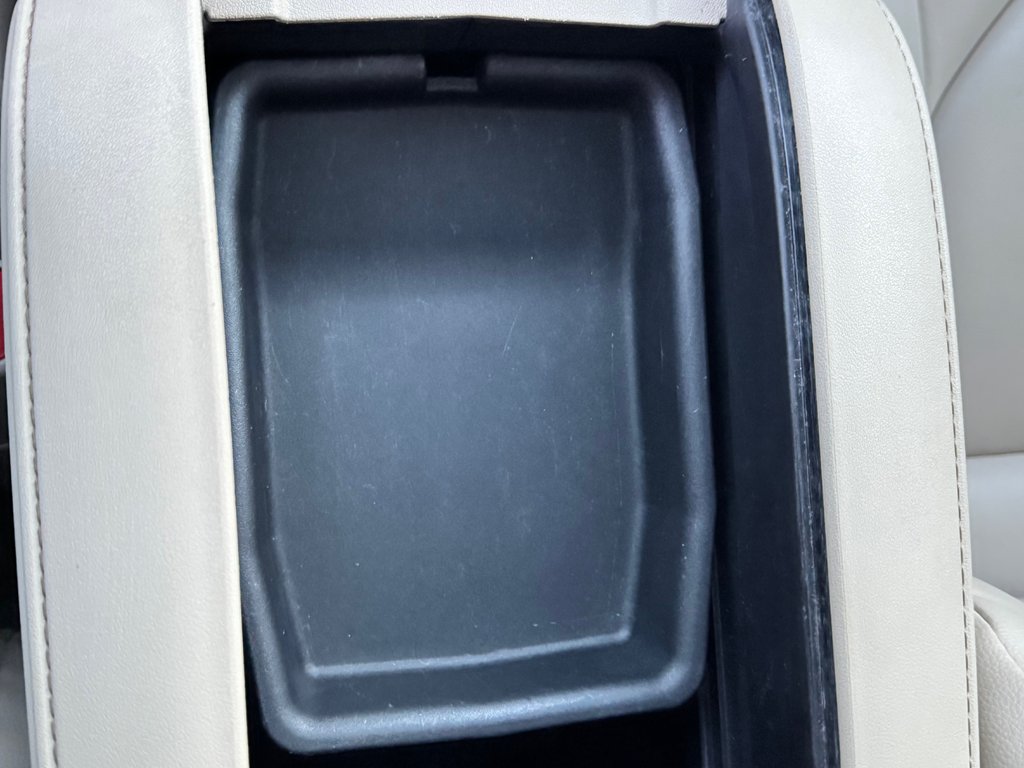 2021 Toyota Highlander HYBRIDE XLE AWD / PRIX PRÉ-ENCAN FAITES VITE !! / in Thetford Mines, Quebec - 56 - w1024h768px