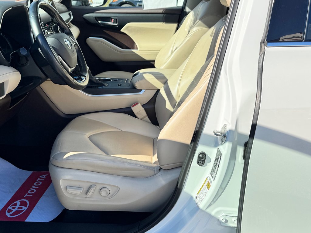 2021 Toyota Highlander HYBRIDE XLE AWD / PRIX PRÉ-ENCAN FAITES VITE !! / in Thetford Mines, Quebec - 35 - w1024h768px