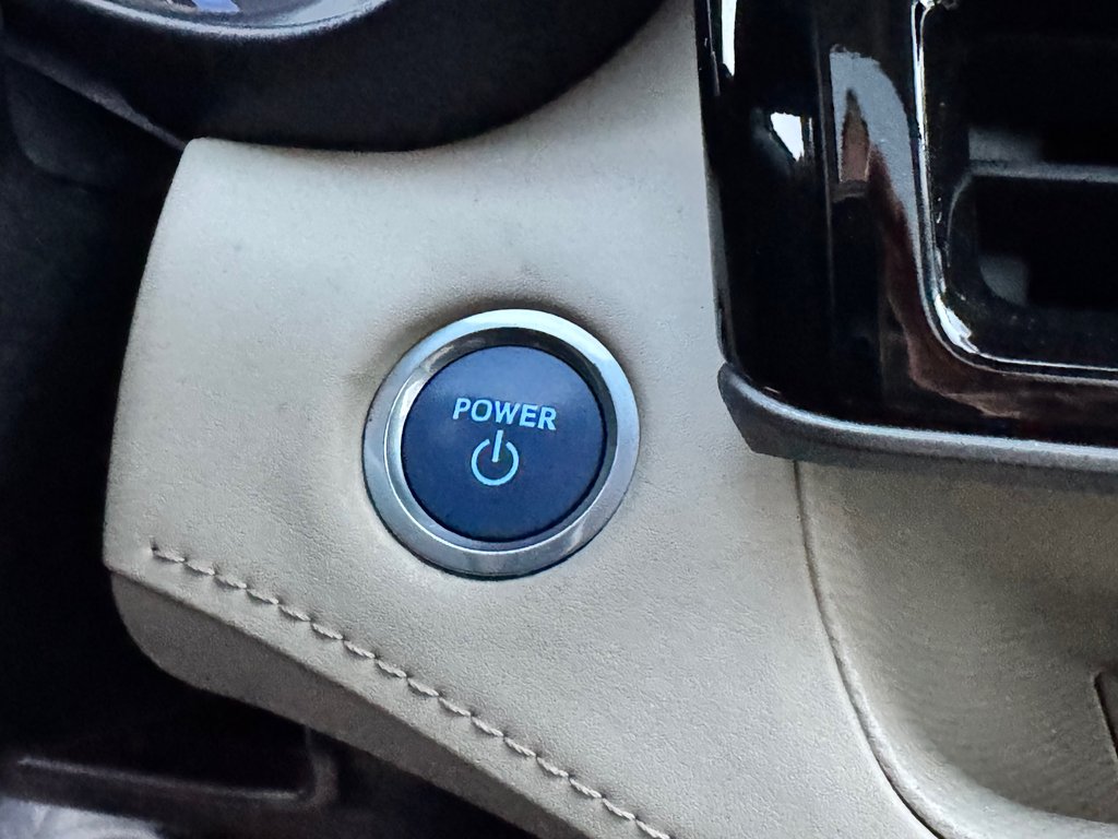 2021 Toyota Highlander HYBRIDE XLE AWD / PRIX PRÉ-ENCAN FAITES VITE !! / in Thetford Mines, Quebec - 47 - w1024h768px