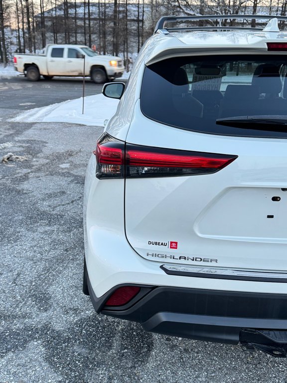 2021 Toyota Highlander HYBRIDE XLE AWD / PRIX PRÉ-ENCAN FAITES VITE !! / in Thetford Mines, Quebec - 25 - w1024h768px