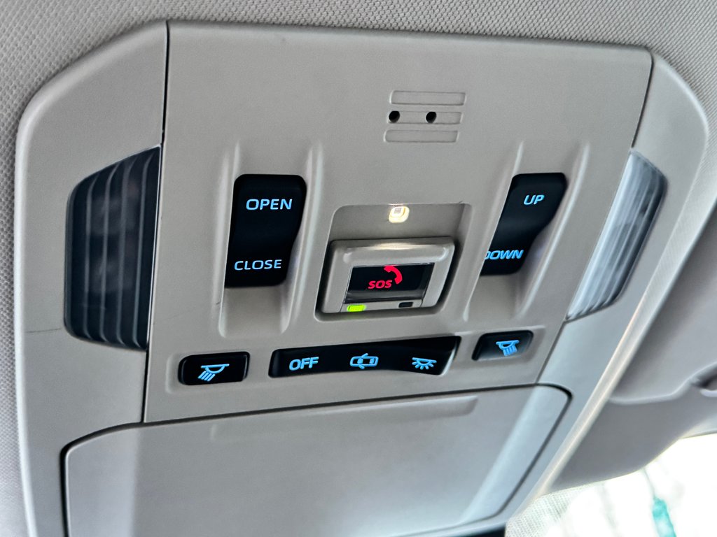 2021 Toyota Highlander HYBRIDE XLE AWD / PRIX PRÉ-ENCAN FAITES VITE !! / in Thetford Mines, Quebec - 58 - w1024h768px