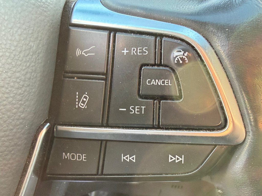 Toyota Highlander HYBRIDE LIMITED AWD / 8 PASSAGERS / 2021 à Thetford Mines, Québec - 44 - w1024h768px