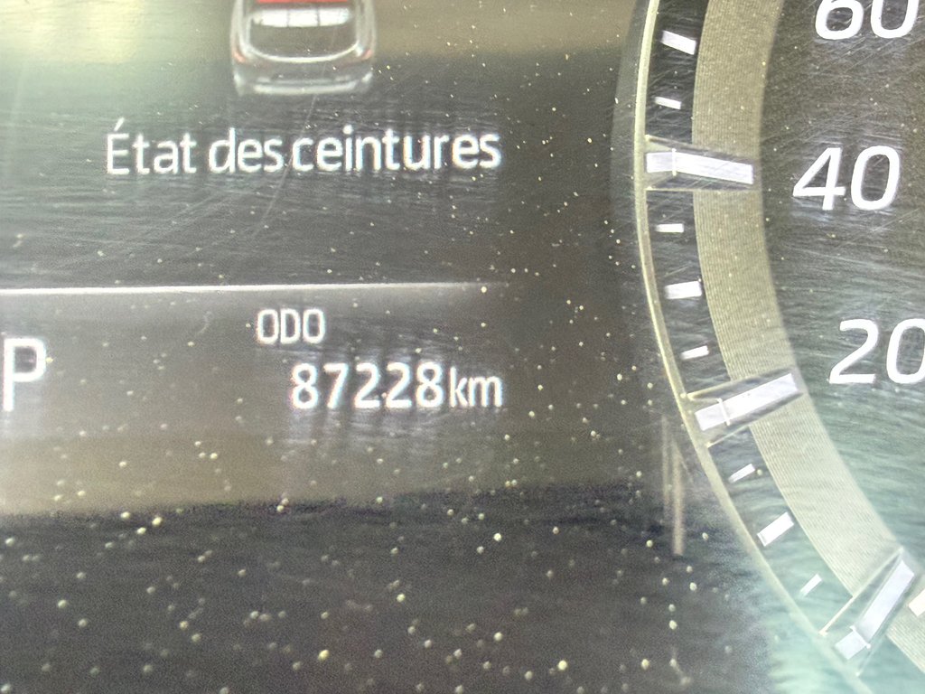 Toyota Highlander LIMITED AWD / 8 PLACES / AUBAINE A SAISIR / 2021 à Thetford Mines, Québec - 45 - w1024h768px