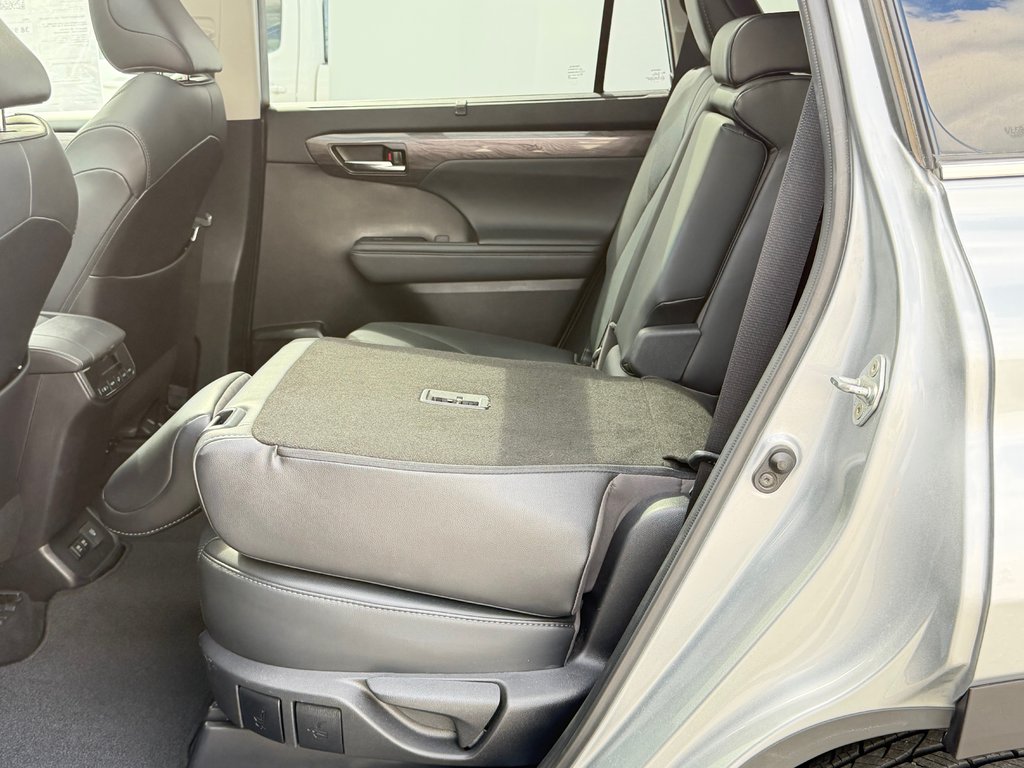 Toyota Highlander LIMITED AWD / 8 PLACES / AUBAINE A SAISIR / 2021 à Thetford Mines, Québec - 71 - w1024h768px