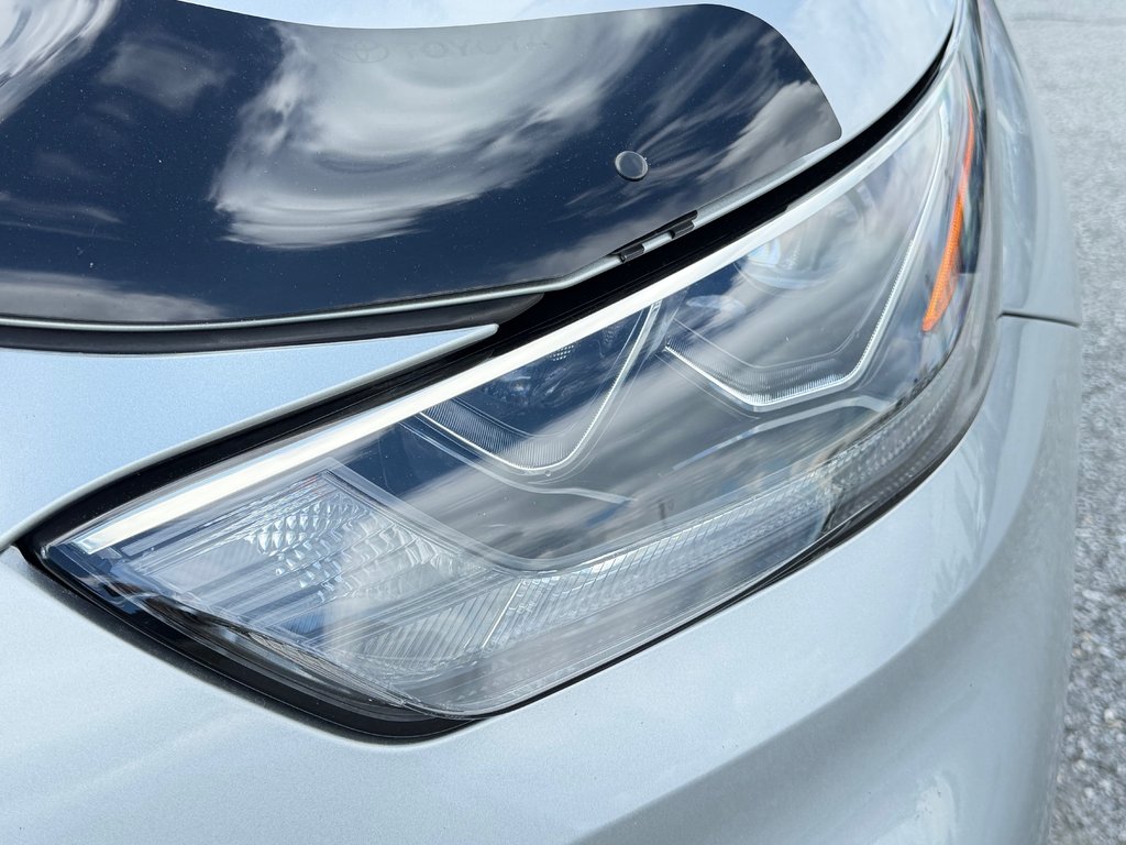 Toyota Highlander LIMITED AWD / 8 PLACES / AUBAINE A SAISIR / 2021 à Thetford Mines, Québec - 10 - w1024h768px