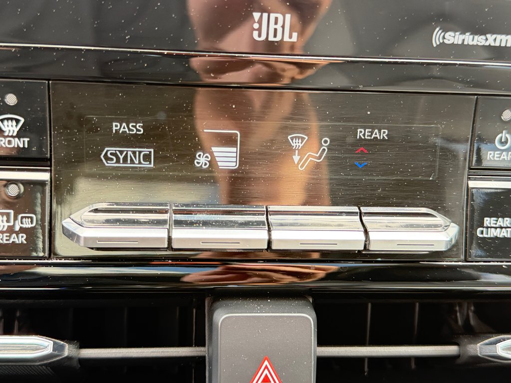 Toyota Highlander LIMITED AWD / 8 PLACES / AUBAINE A SAISIR / 2021 à Thetford Mines, Québec - 52 - w1024h768px