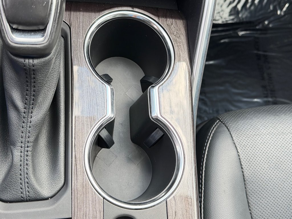 Toyota Highlander LIMITED AWD / 8 PLACES / AUBAINE A SAISIR / 2021 à Thetford Mines, Québec - 55 - w1024h768px