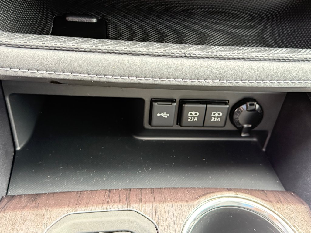 Toyota Highlander LIMITED AWD / 8 PLACES / AUBAINE A SAISIR / 2021 à Thetford Mines, Québec - 53 - w1024h768px