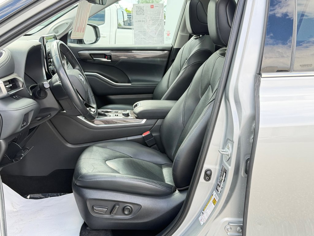 Toyota Highlander LIMITED AWD / 8 PLACES / AUBAINE A SAISIR / 2021 à Thetford Mines, Québec - 35 - w1024h768px