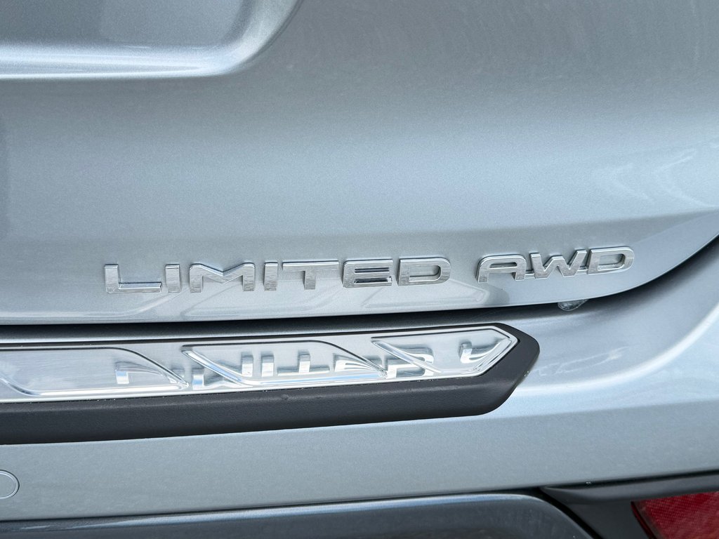 Toyota Highlander LIMITED AWD / 8 PLACES / AUBAINE A SAISIR / 2021 à Thetford Mines, Québec - 25 - w1024h768px