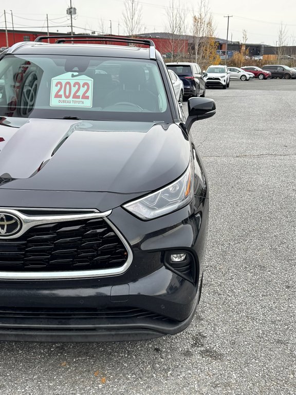 2022 Toyota Highlander LIMITED / BARRE DE TOIT / 7 PASSAGERS / HITCH D'ORIGINE / in Thetford Mines, Quebec - 8 - w1024h768px