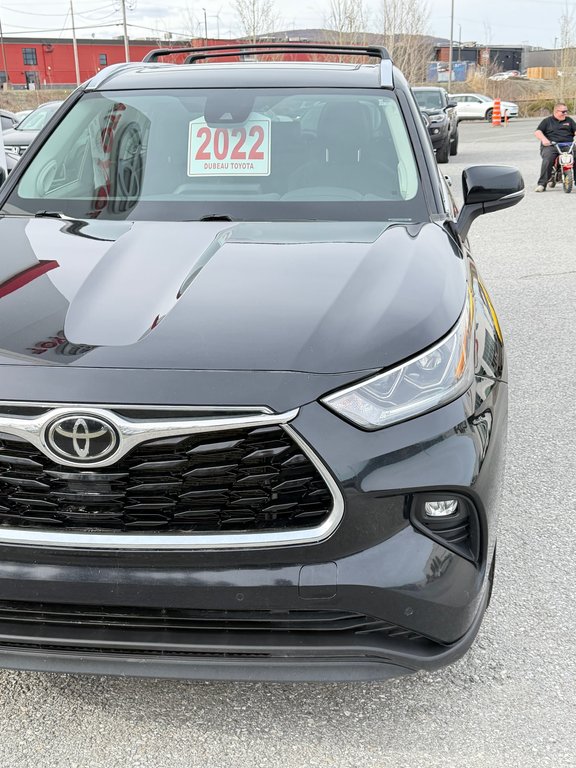 2022 Toyota Highlander LIMITED / BARRE DE TOIT / 7 PASSAGERS / HITCH D'ORIGINE / in Thetford Mines, Quebec - 9 - w1024h768px
