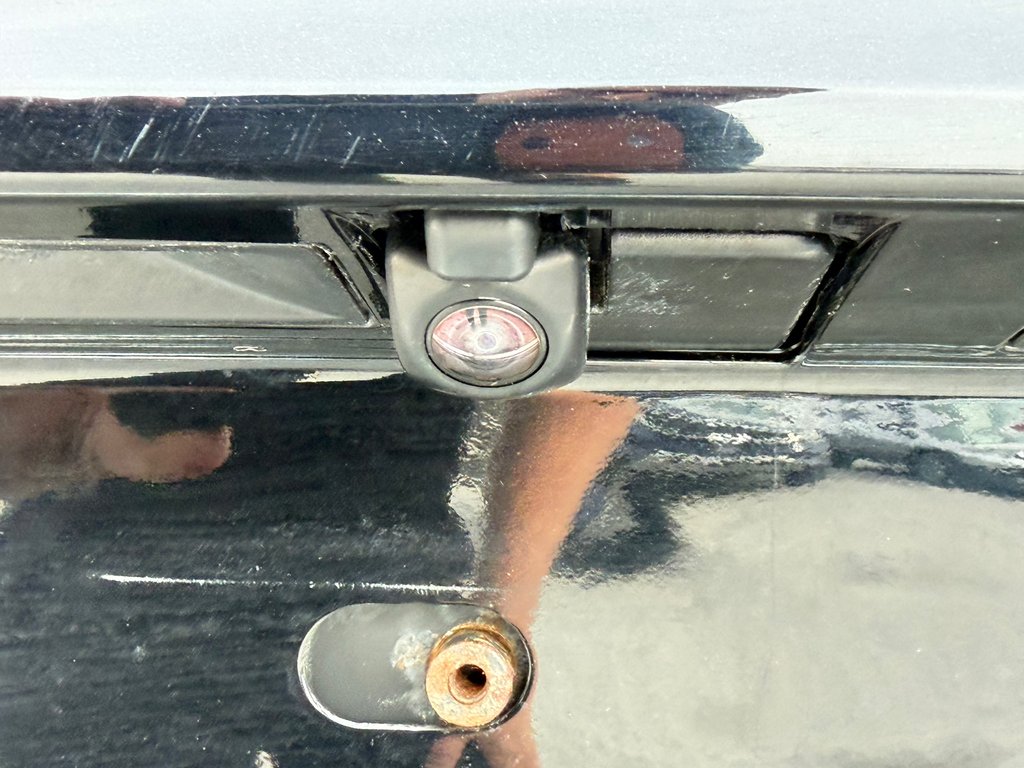 2022 Toyota Highlander LIMITED / BARRE DE TOIT / 7 PASSAGERS / HITCH D'ORIGINE / in Thetford Mines, Quebec - 24 - w1024h768px
