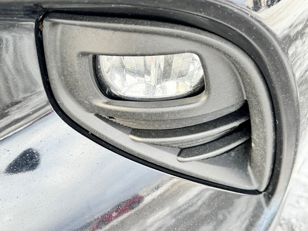 2022 Toyota Highlander LIMITED / BARRE DE TOIT / 7 PASSAGERS / HITCH D'ORIGINE / in Thetford Mines, Quebec - 11 - w1024h768px