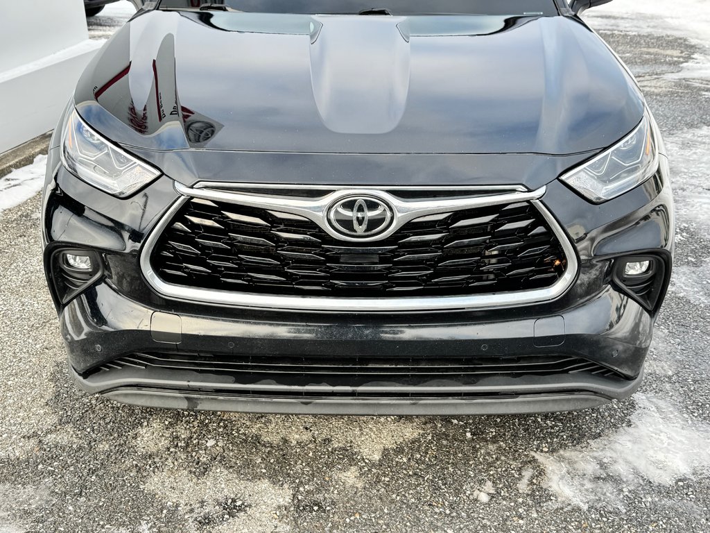 2022 Toyota Highlander LIMITED / BARRE DE TOIT / 7 PASSAGERS / HITCH D'ORIGINE / in Thetford Mines, Quebec - 13 - w1024h768px