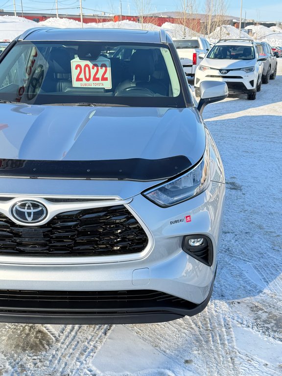 Toyota Highlander XLE AWD / MEILLEUR VUS SUR LA MARCHÉ / 2022 à Thetford Mines, Québec - 9 - w1024h768px