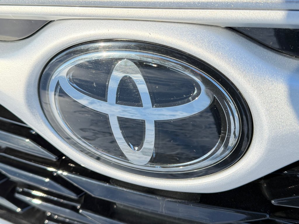 Toyota Highlander XLE AWD / MEILLEUR VUS SUR LA MARCHÉ / 2022 à Thetford Mines, Québec - 12 - w1024h768px