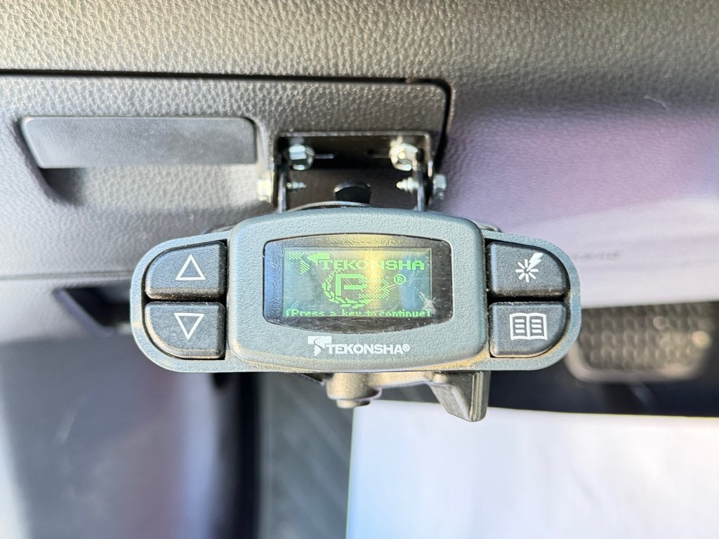 Toyota Highlander XLE AWD / MEILLEUR VUS SUR LA MARCHÉ / 2022 à Thetford Mines, Québec - 34 - w1024h768px