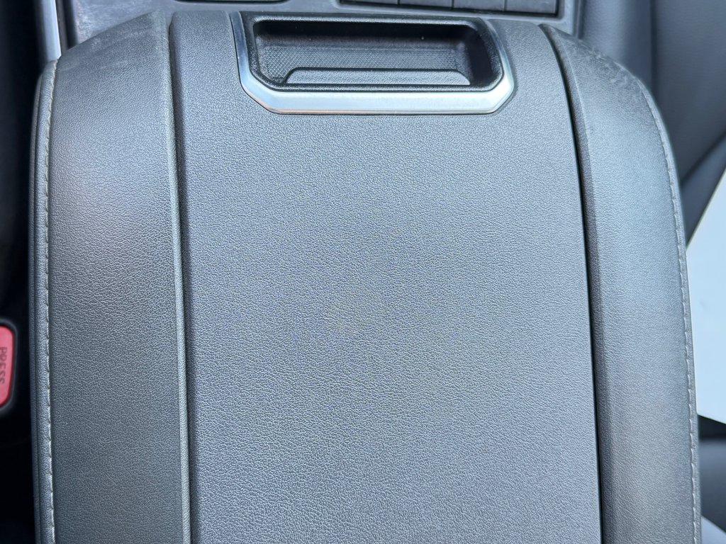 Toyota Highlander XLE AWD / MEILLEUR VUS SUR LA MARCHÉ / 2022 à Thetford Mines, Québec - 49 - w1024h768px