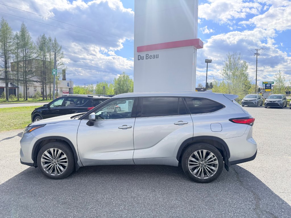 2022 Toyota Highlander ** EN PREPARATION ** PLATINUM AWD / LA TOTALE / ÉTAT NEUF / 20.700KM / in Thetford Mines, Quebec - 5 - w1024h768px