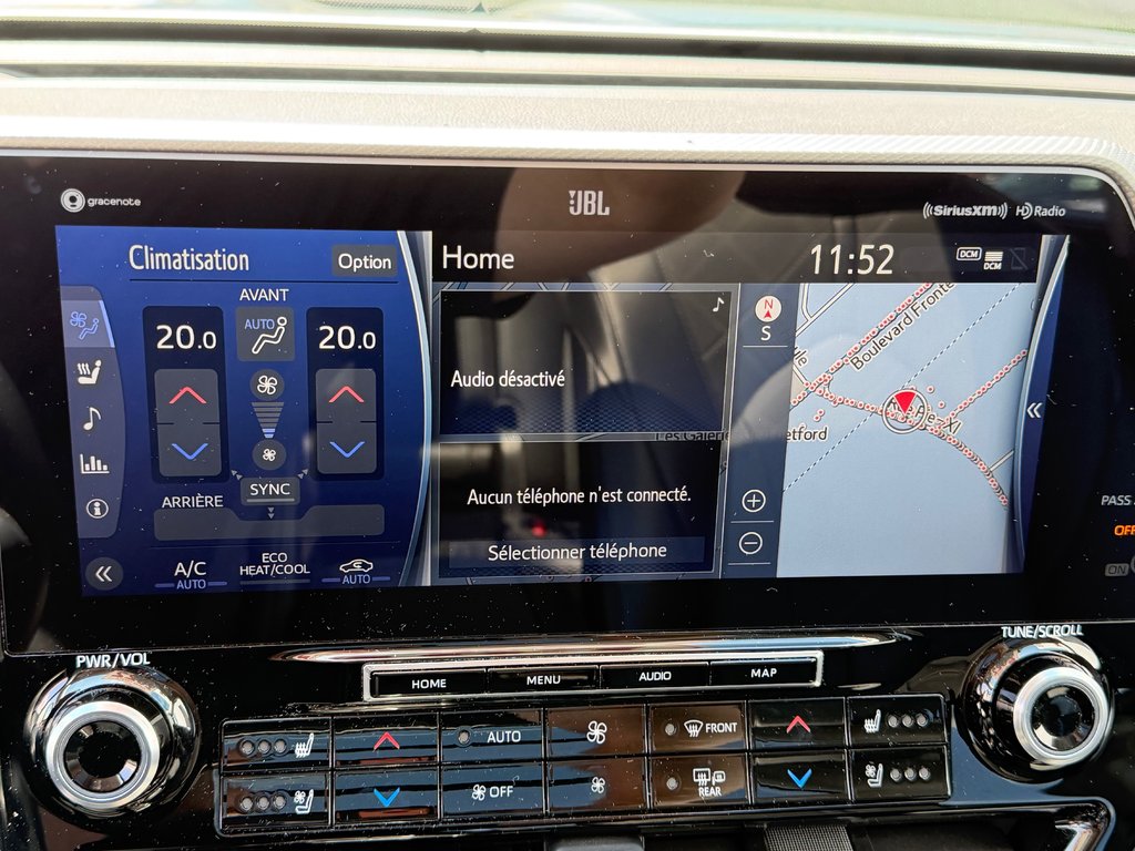 2022 Toyota Highlander PLATINUM AWD / LA TOTALE / ÉTAT NEUF / 20.700KM / in Thetford Mines, Quebec - 53 - w1024h768px