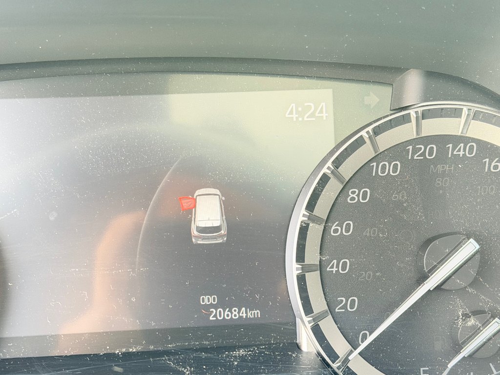 2022 Toyota Highlander ** EN PREPARATION ** PLATINUM AWD / LA TOTALE / ÉTAT NEUF / 20.700KM / in Thetford Mines, Quebec - 10 - w1024h768px