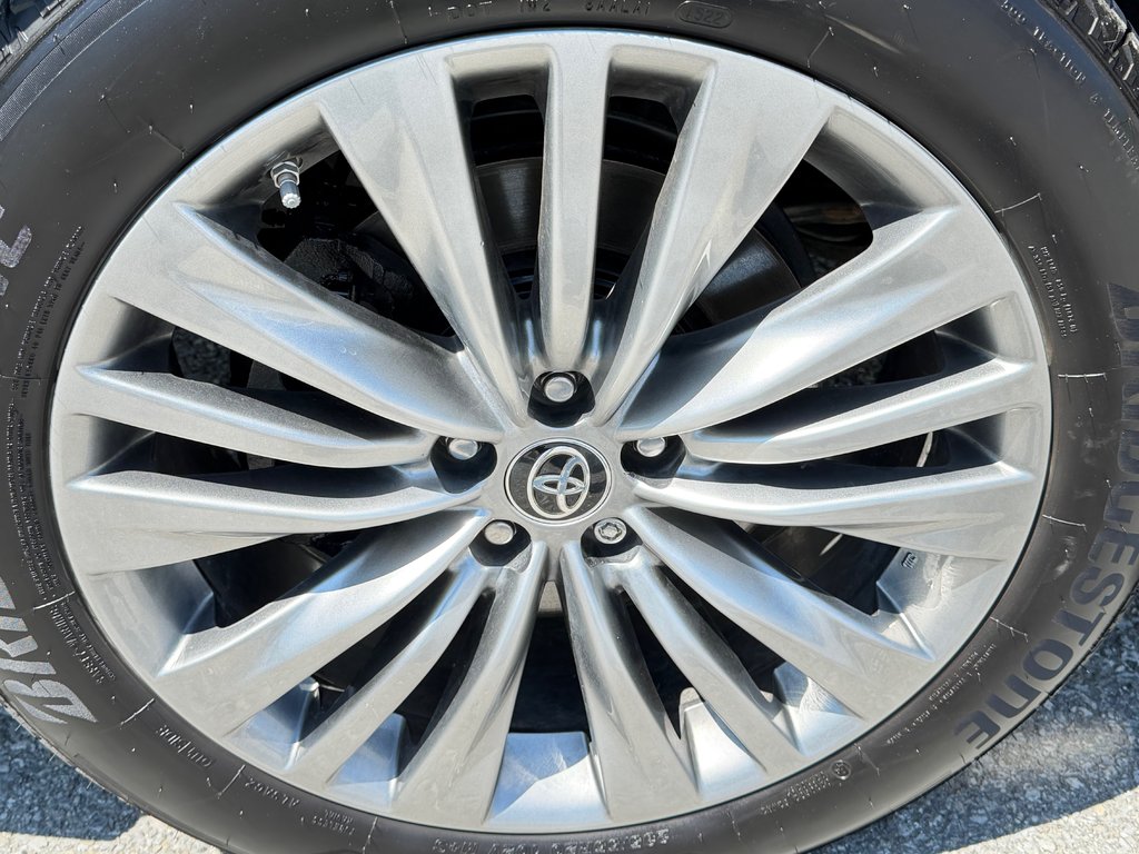 2022 Toyota Highlander PLATINUM AWD / LA TOTALE / ÉTAT NEUF / 20.700KM / in Thetford Mines, Quebec - 28 - w1024h768px