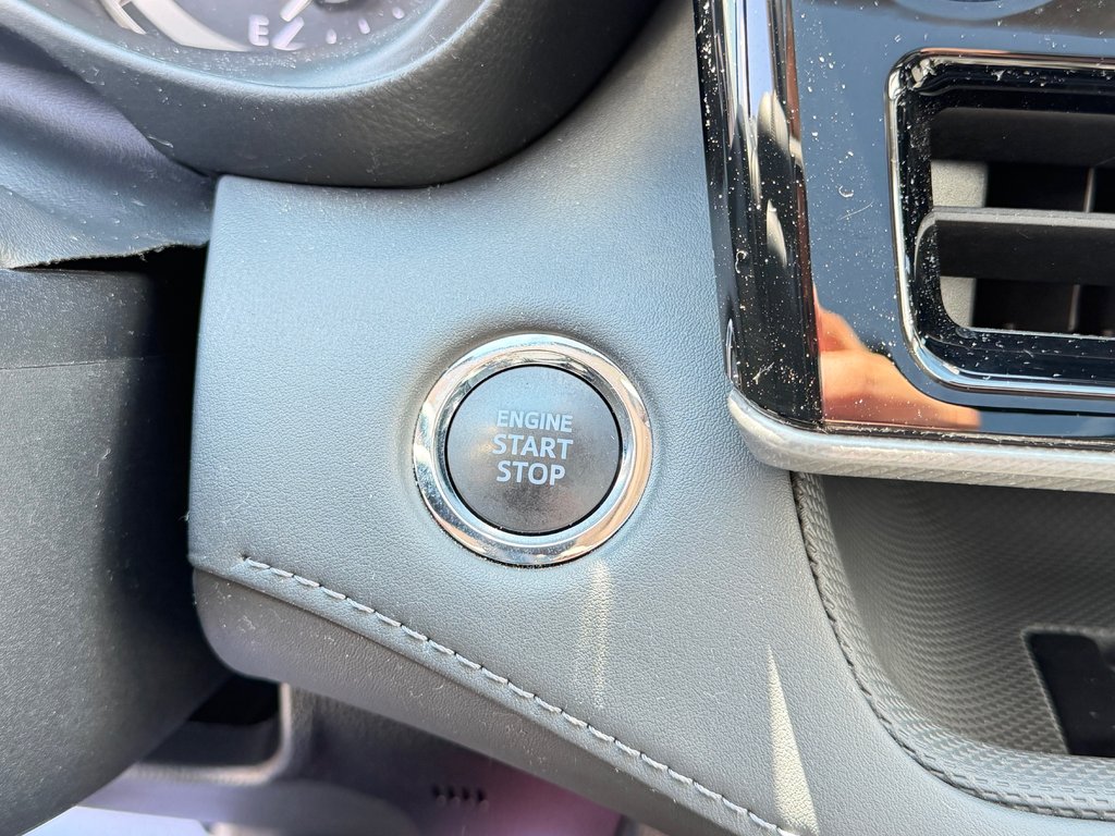 2022 Toyota Highlander PLATINUM AWD / LA TOTALE / ÉTAT NEUF / 20.700KM / in Thetford Mines, Quebec - 52 - w1024h768px