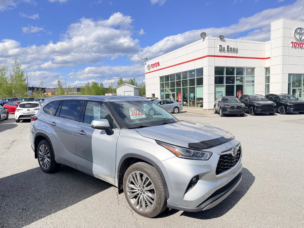 2022 Toyota Highlander ** EN PREPARATION ** PLATINUM AWD / LA TOTALE / ÉTAT NEUF / 20.700KM / in Thetford Mines, Quebec - 3 - w1024h768px