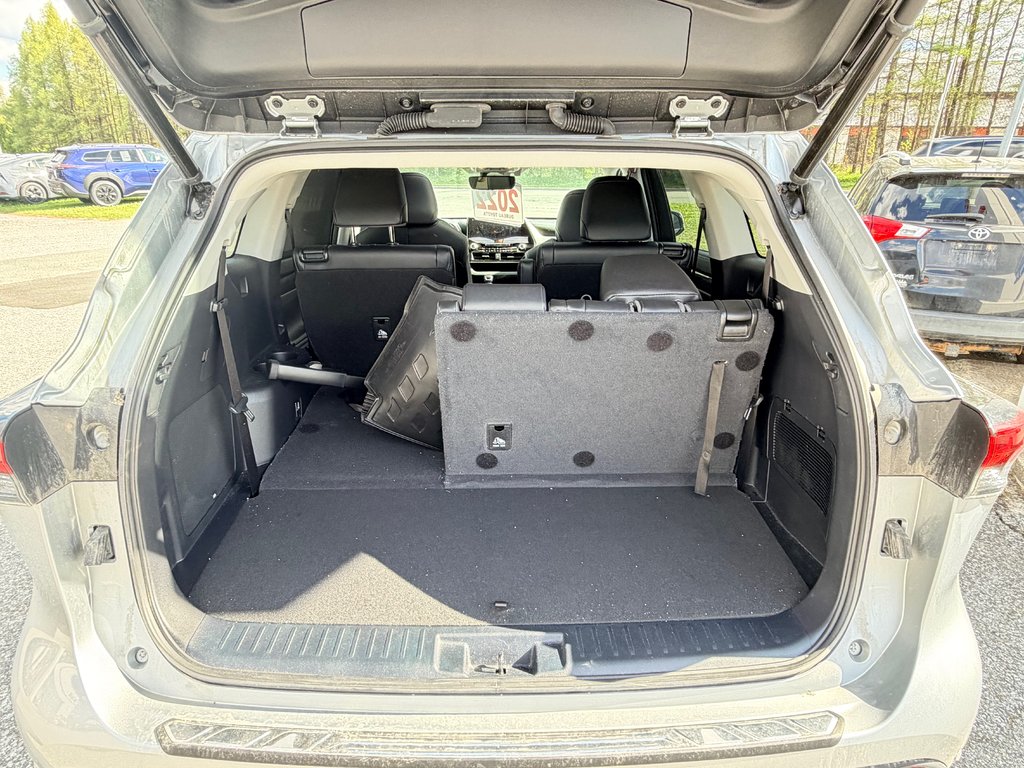 2022 Toyota Highlander ** EN PREPARATION ** PLATINUM AWD / LA TOTALE / ÉTAT NEUF / 20.700KM / in Thetford Mines, Quebec - 12 - w1024h768px