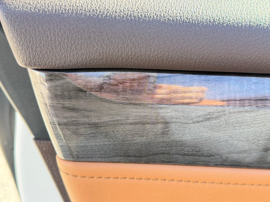 Toyota Highlander PLATINUM AWD / LA TOTALE !!! / PAS SORTI L'HIVER / 2022 à Thetford Mines, Québec - 39 - w1024h768px