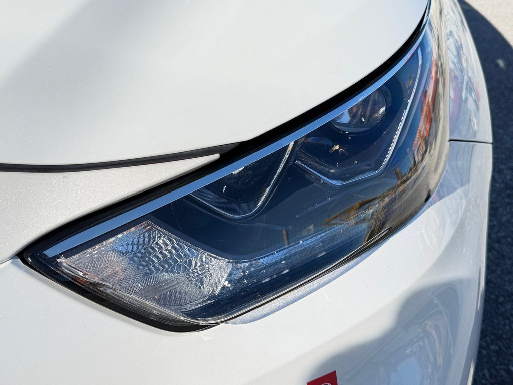 Toyota Highlander PLATINUM AWD / LA TOTALE !!! / PAS SORTI L'HIVER / 2022 à Thetford Mines, Québec - 10 - w1024h768px
