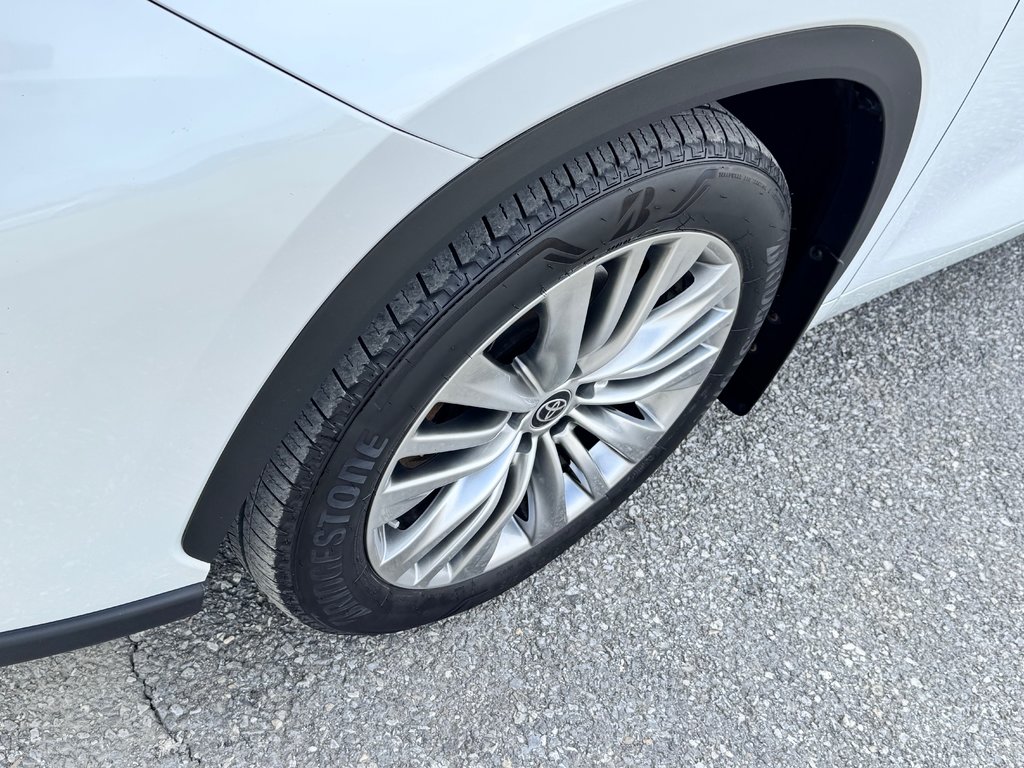 Toyota Highlander PLATINUM / IMPECCABLE / INT: BRUN /1 SEUL PROPR / 2023 à Thetford Mines, Québec - 14 - w1024h768px