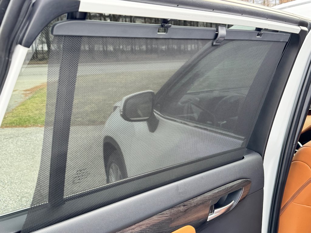 Toyota Highlander PLATINUM / IMPECCABLE / INT: BRUN /1 SEUL PROPR / 2023 à Thetford Mines, Québec - 72 - w1024h768px