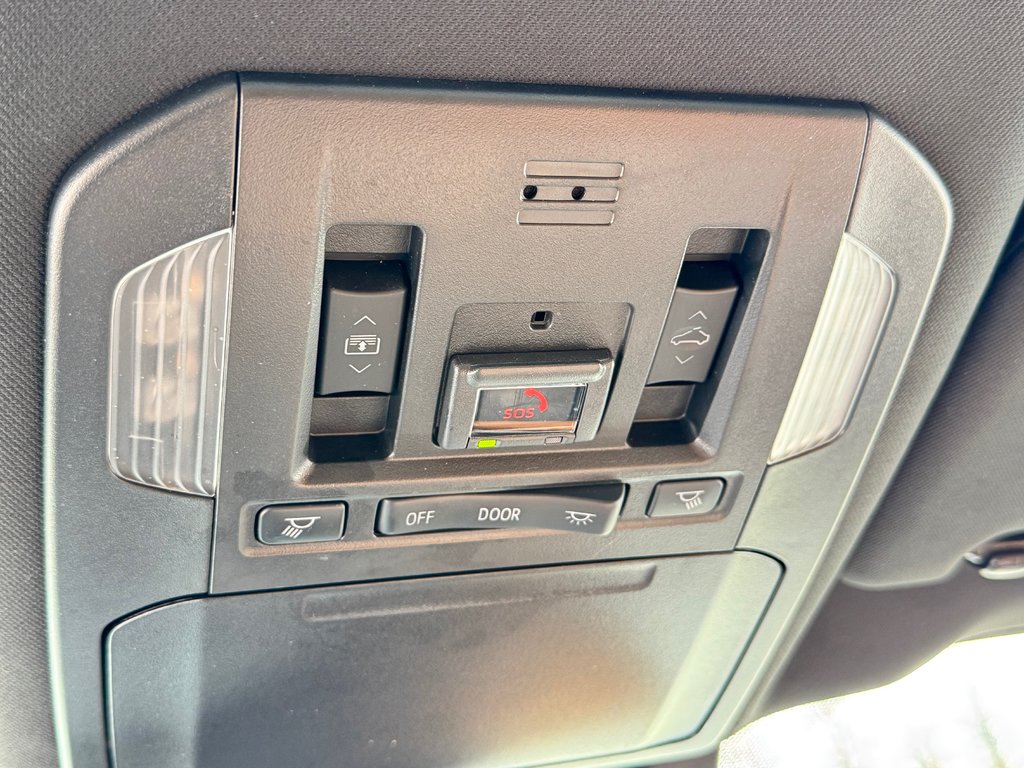 Toyota Highlander PLATINUM / IMPECCABLE / INT: BRUN /1 SEUL PROPR / 2023 à Thetford Mines, Québec - 63 - w1024h768px