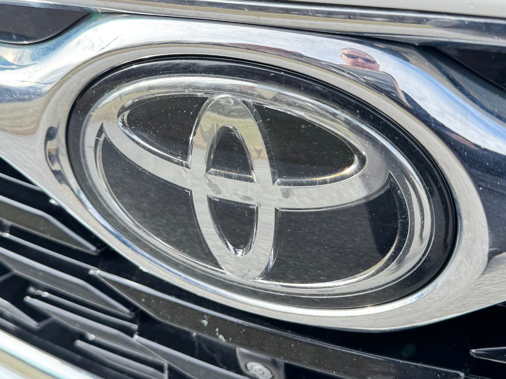 Toyota Highlander PLATINUM / IMPECCABLE / INT: BRUN /1 SEUL PROPR / 2023 à Thetford Mines, Québec - 12 - w1024h768px