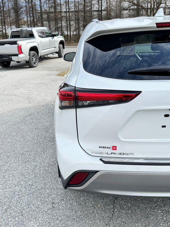 Toyota Highlander PLATINUM / IMPECCABLE / INT: BRUN /1 SEUL PROPR / 2023 à Thetford Mines, Québec - 21 - w1024h768px