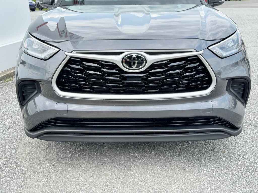 Toyota Highlander LE AWD / BAS KILOS / MEILLEUR VUS SUR LE MARCHÉ / 2023 à Thetford Mines, Québec - 12 - w1024h768px